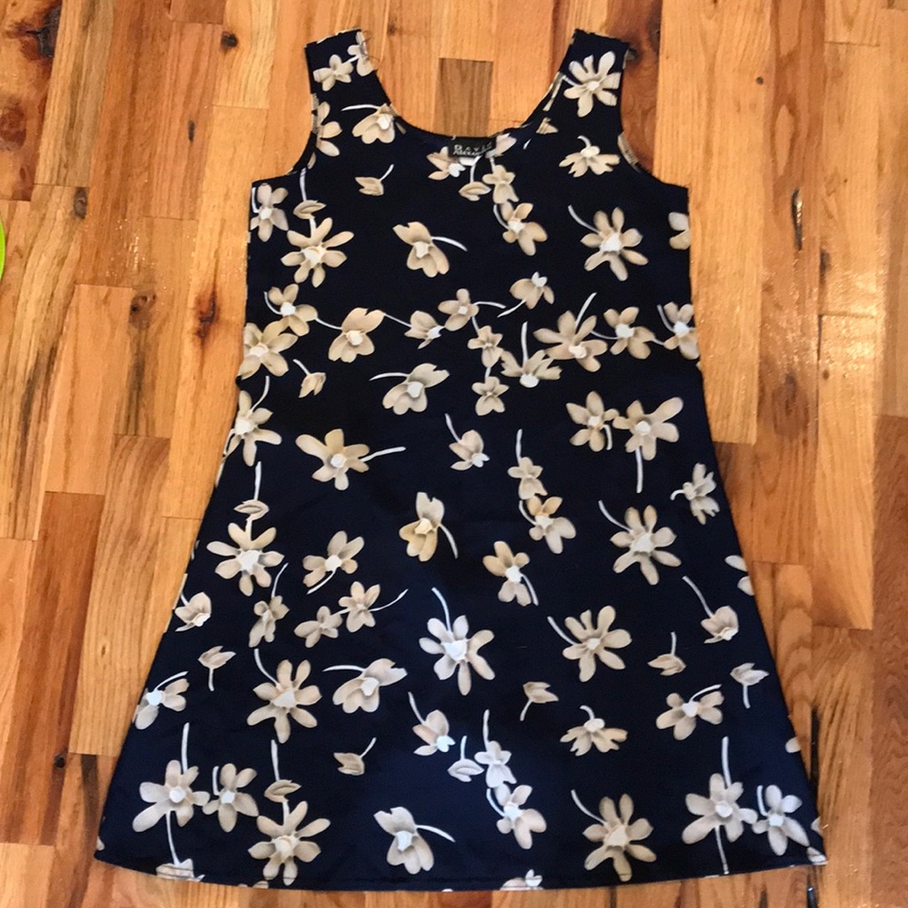 Vintage Sleeveless Flowered Dress